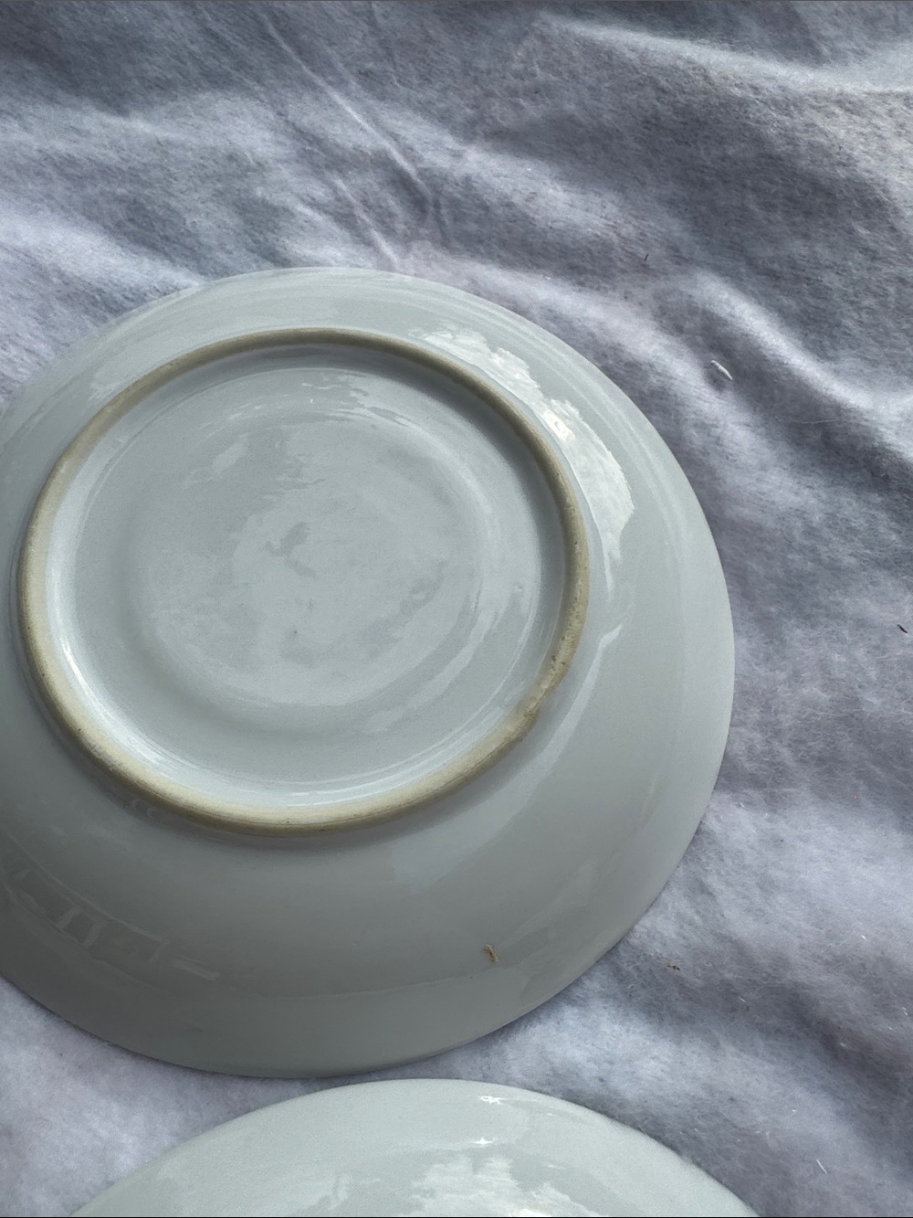White Ceramic Saucer Set - Elegant Everyday Serving - Picture 6 of 11
